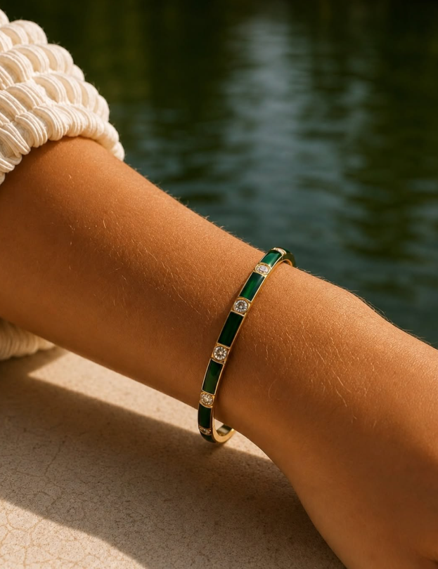 L'OR VERT – Emerald Green Enamel & Diamond Bangle Bracelet